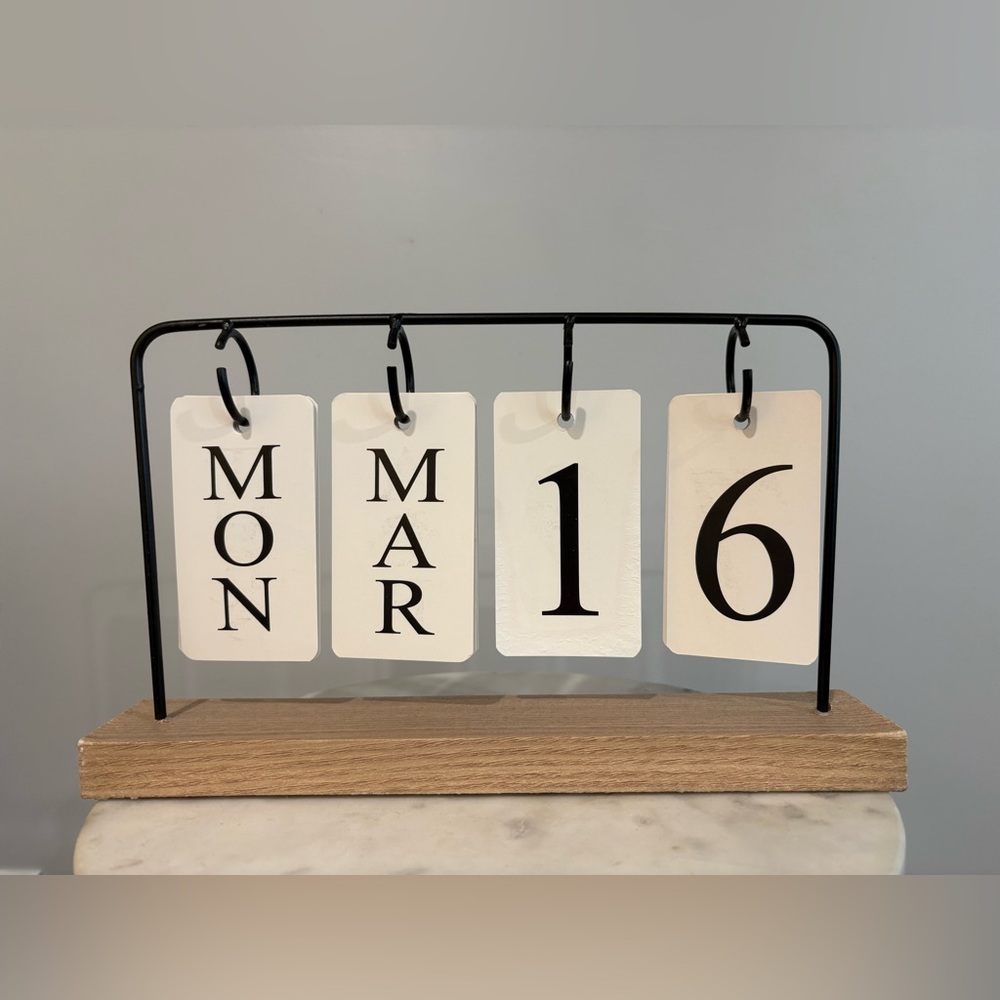 Perpetual Desktop Flip Calendar